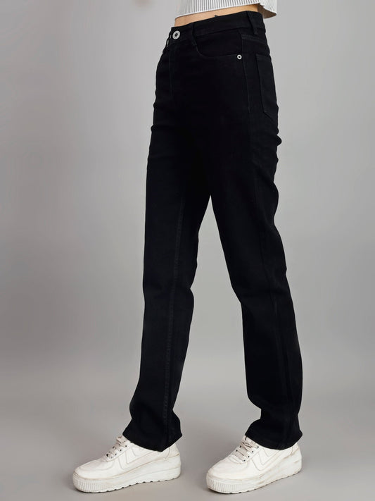 Basic Black Straight Fit Jeans