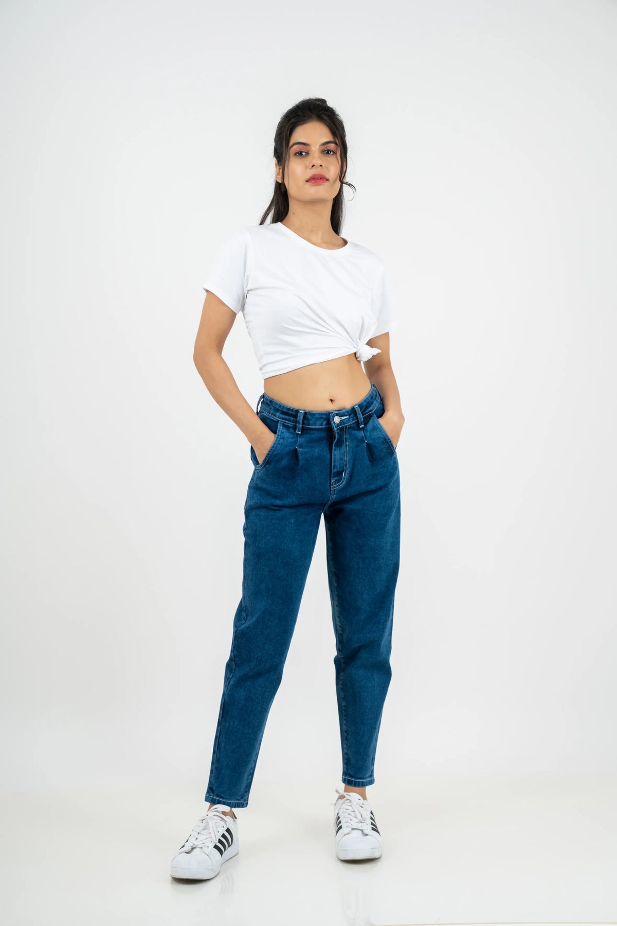 Stylish Smart Look Mom Fit Jeans