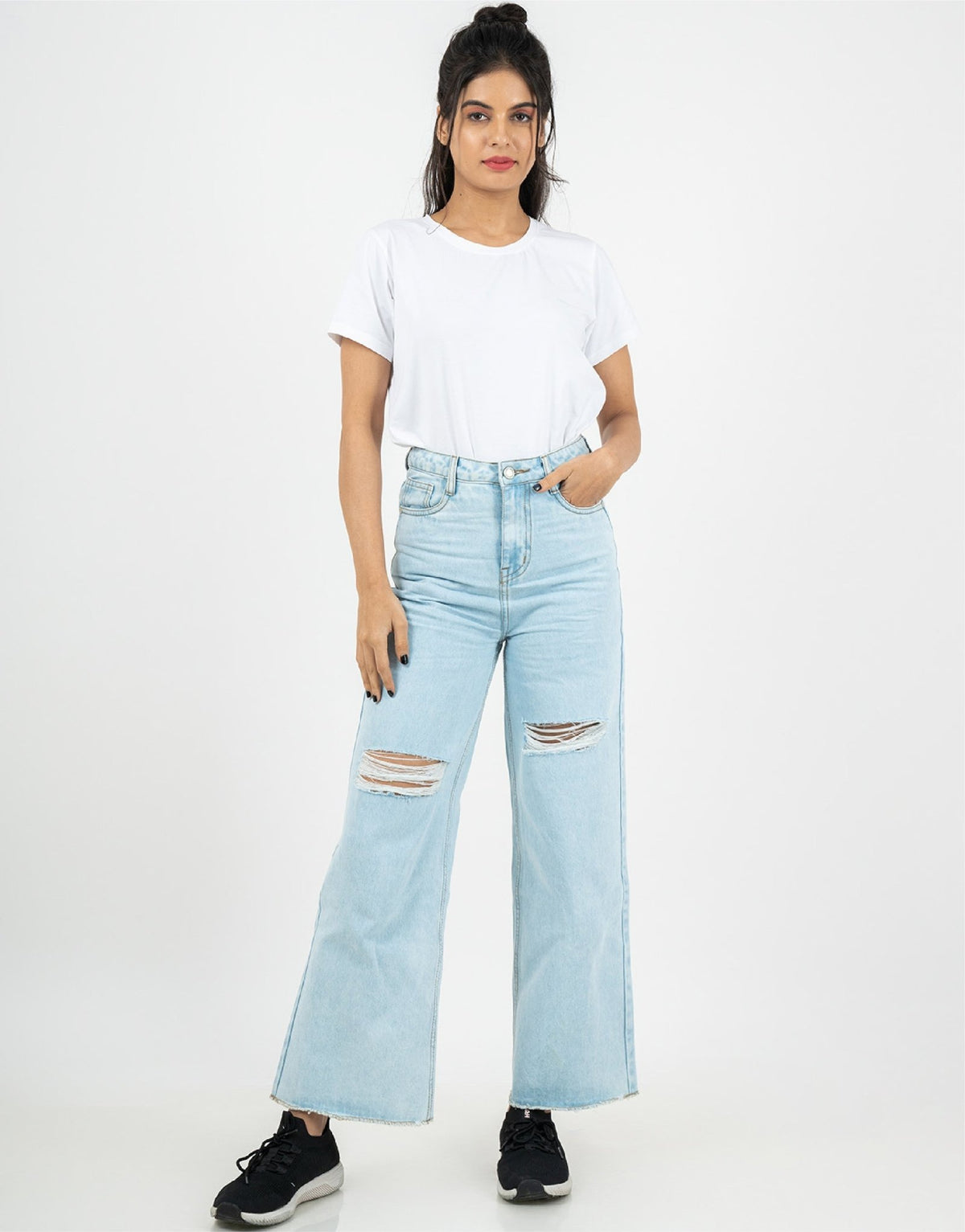 Airy Light Blue Wide-Leg Jeans